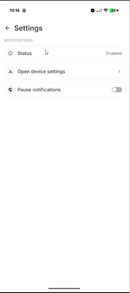App settings showing notification status and pause toggle